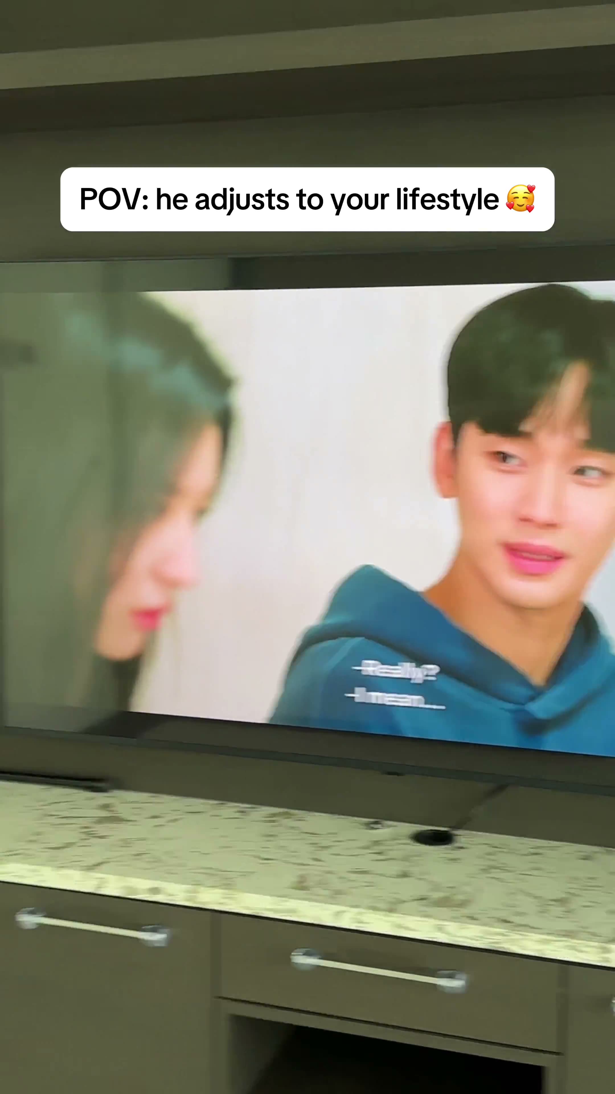 He adjusts to your lifestyle.mp4