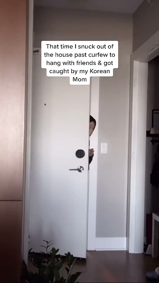 Korean mom catching Jeenie coming home past curfew.mp4