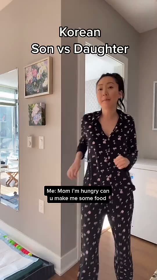 Korean son vs daughter - Korean mom getting asked to make food.mp4