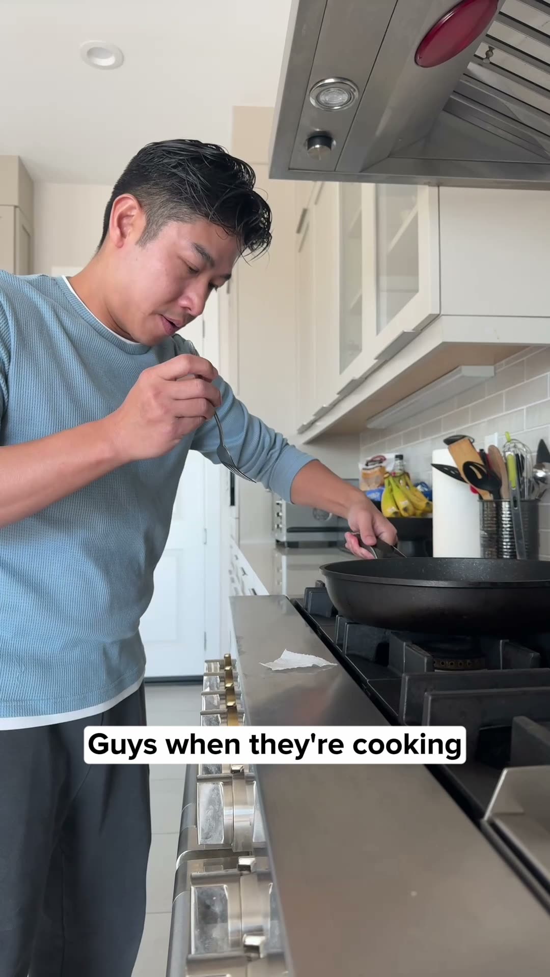 Dudes While Cooking Be Like.mp4