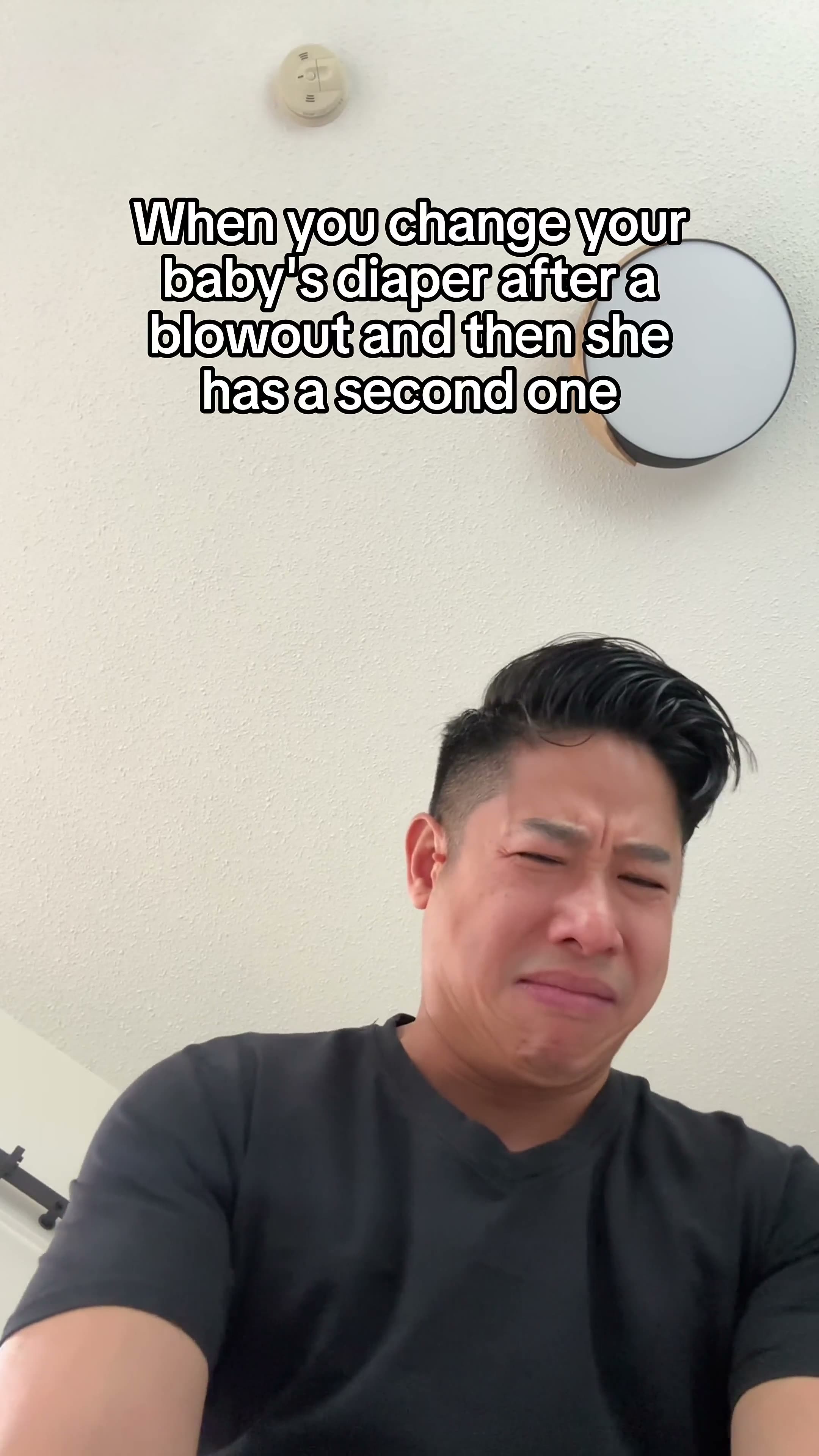 When you change your baby's diaper after a bl.mp4